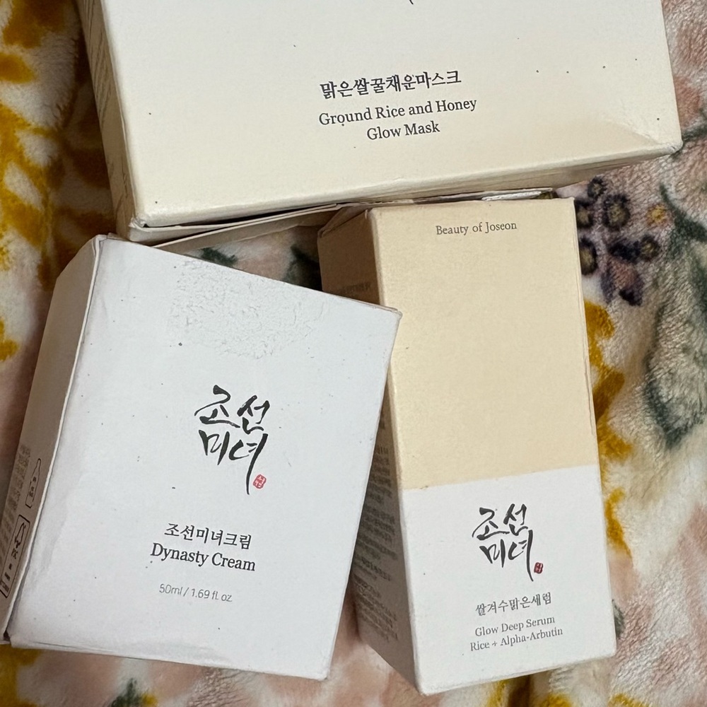 Glow Deep Serum Rice + Alpha-Arbutin in Cream/White by Beauty of Joseon